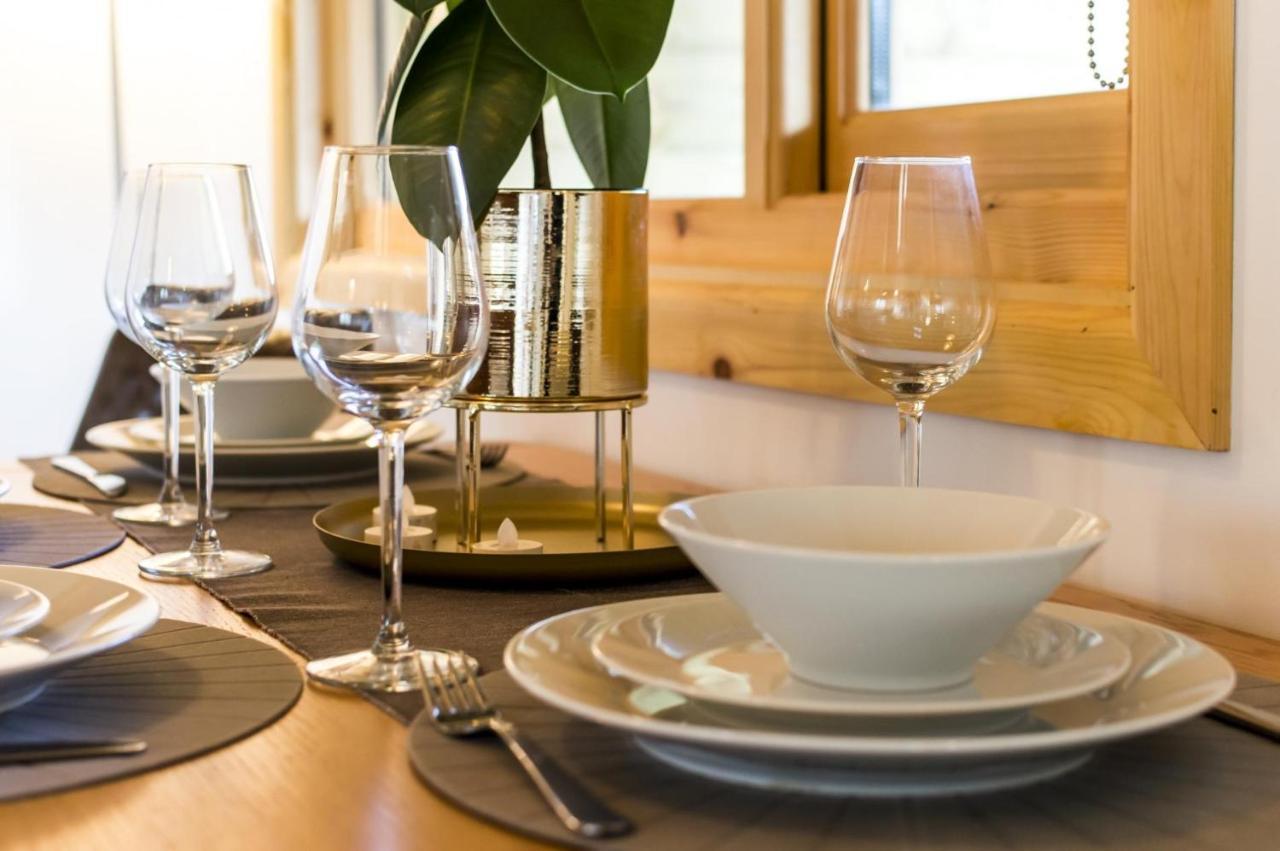 Laurel Lodge - 2 Bedroom Log Cabin - St Florence Saint Florence Esterno foto
